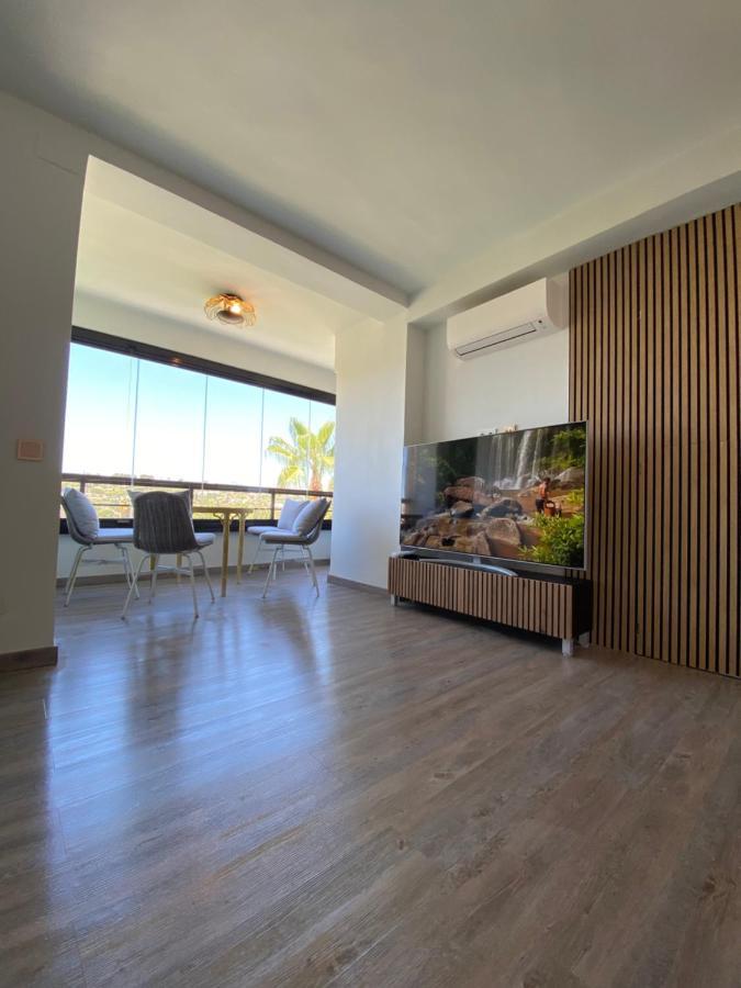 Luxury Golden Sunset Aloha Puerto Banus Apartment Marbella